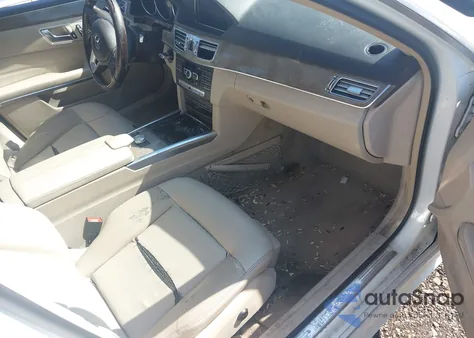 2014 Mercedes-Benz E 350 4Matic z USA, uszkodzony, nr VIN WDDHF8JB3EA855704